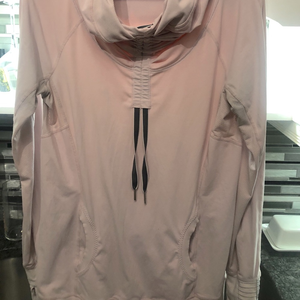 Lululemon sweatshirt